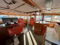Bateau de transport d'équipage à vendre