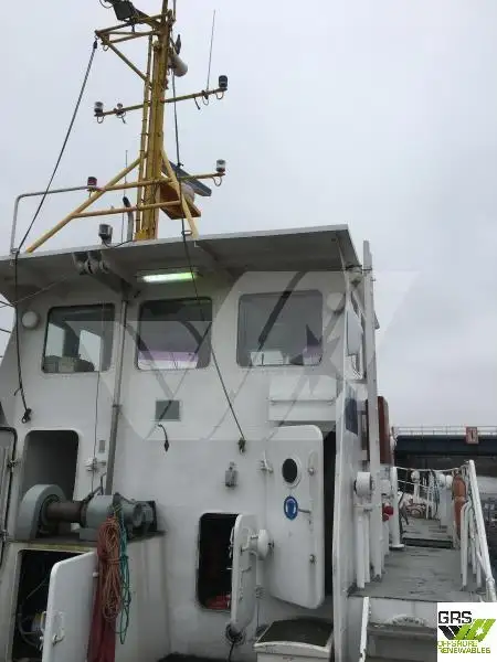 Navire d'arpentage à vendre