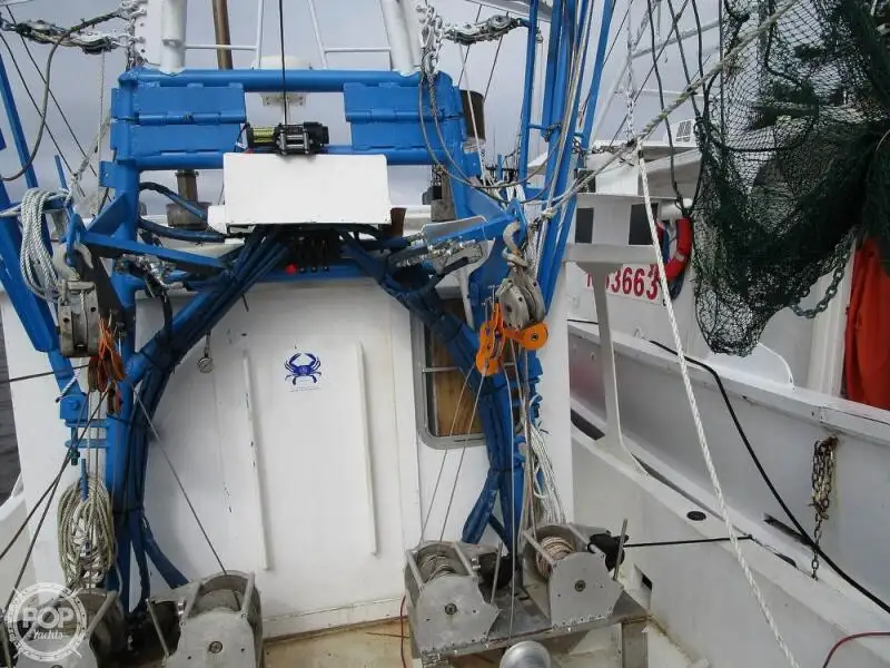 Chalutier à vendre