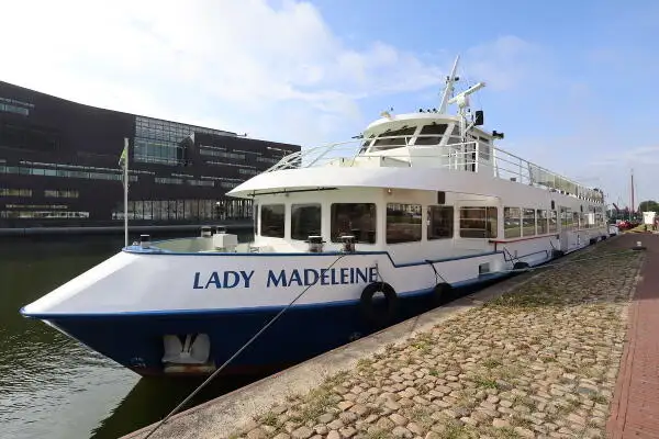 Navire de croisière à vendre