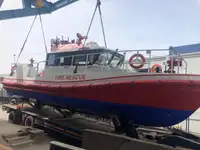 Bateaux de travail à vendre