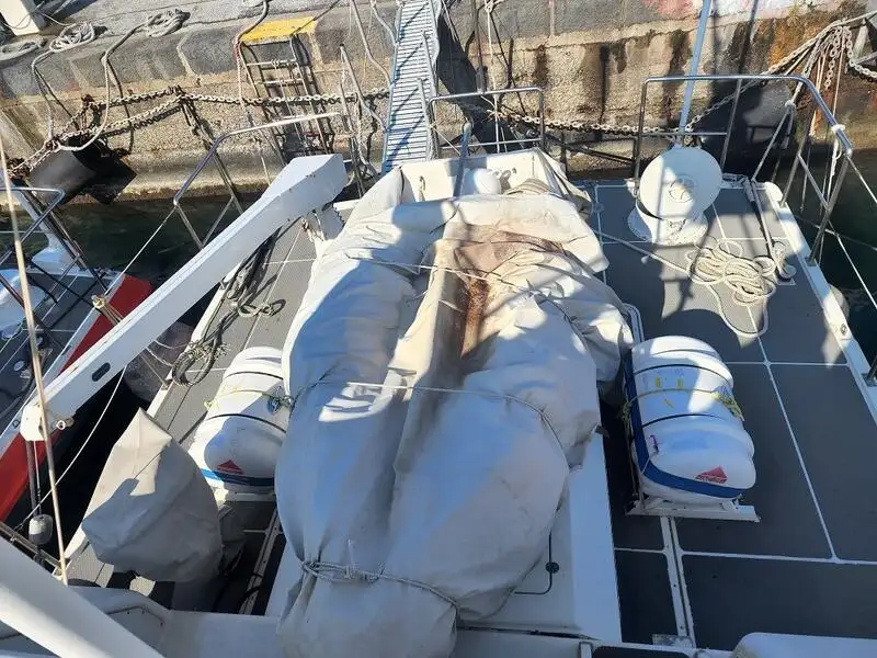 Bateau patrouilleur à vendre