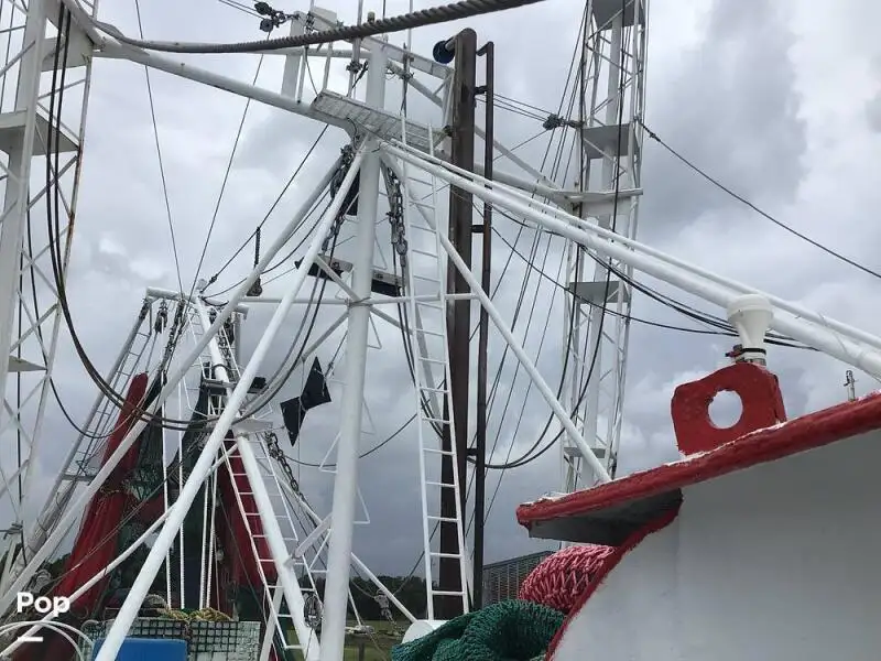 Chalutier à vendre