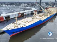 Navire frigorifique à vendre