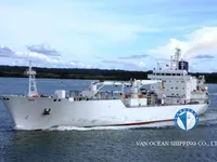 Navire frigorifique à vendre