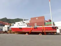 Navire porte-conteneurs à vendre