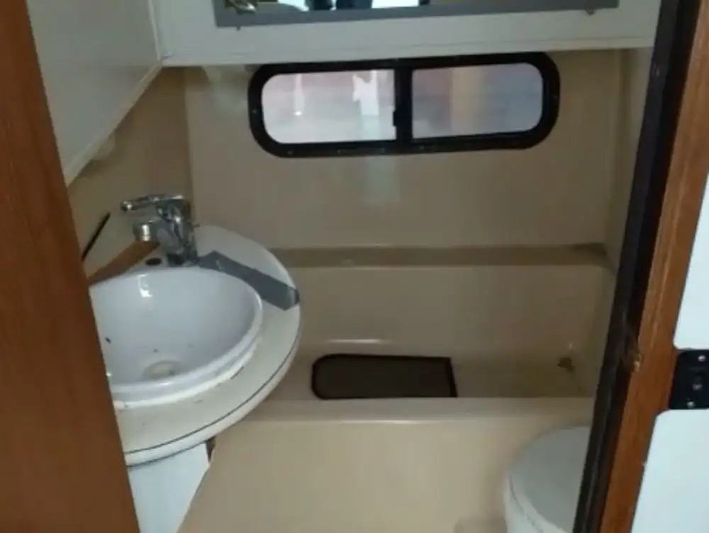 Bateau de transport d'équipage à vendre
