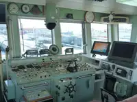 Navire porte-conteneurs à vendre