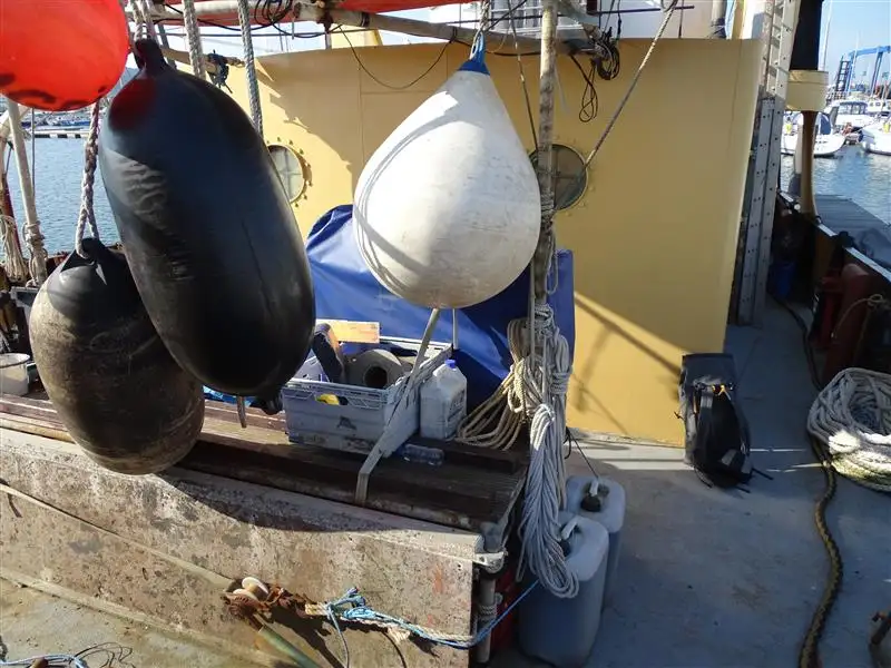 Bateaux de travail à vendre