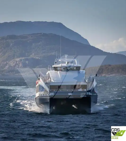 Navire de passagers à vendre