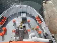 Navire d'arpentage à vendre