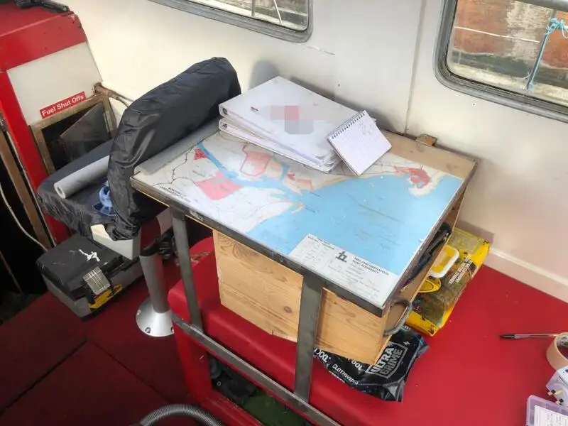 Bateau pilote à vendre