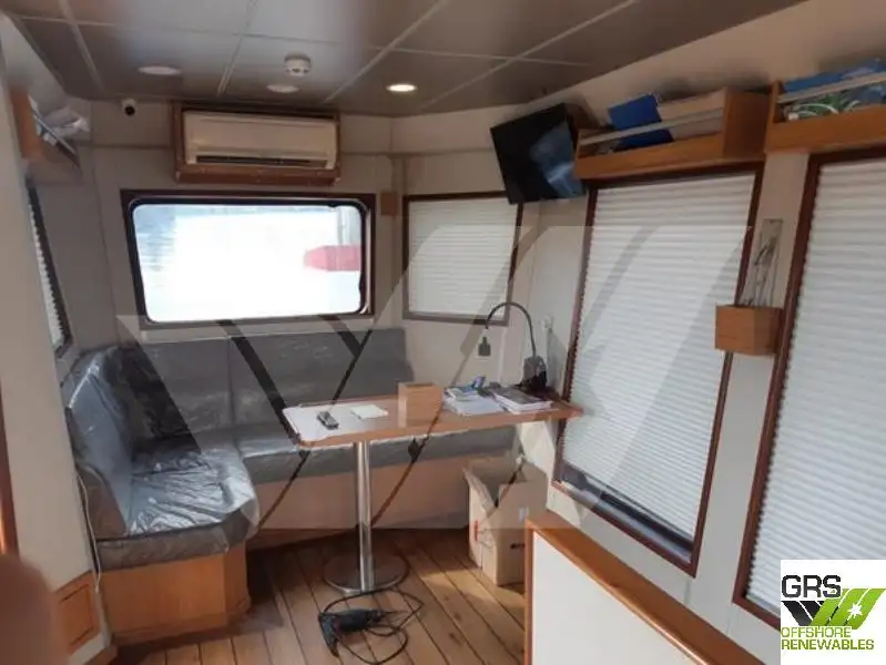 Bateaux de travail à vendre