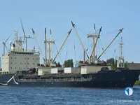 Navire frigorifique à vendre