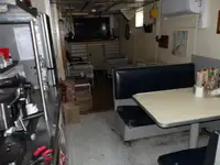 Navire de recherche à vendre