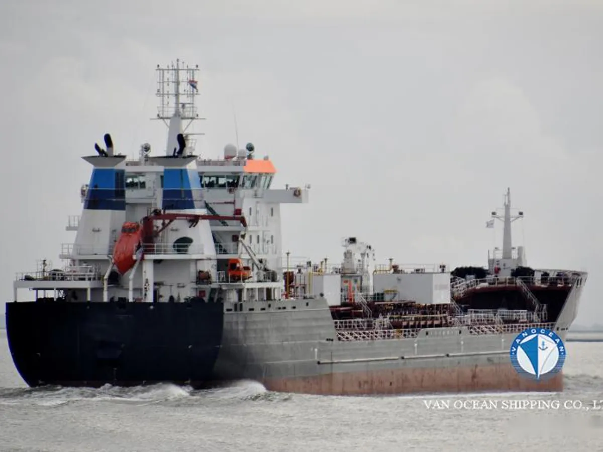 Pétrolier / chimiquier à vendre