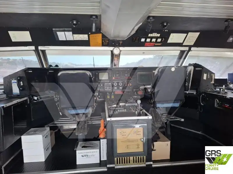 Navire de passagers à vendre