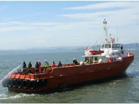 Bateau de transport d'équipage à vendre