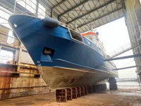 Bateau patrouilleur à vendre