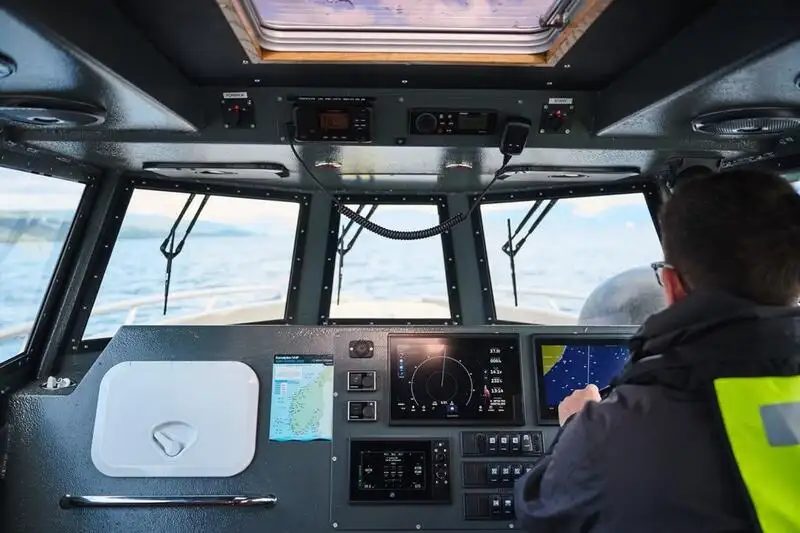 Bateau patrouilleur à vendre