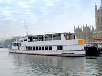Navire-ferry à vendre