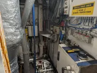 Navire d'arpentage à vendre