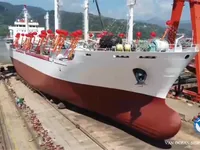 Navire frigorifique à vendre