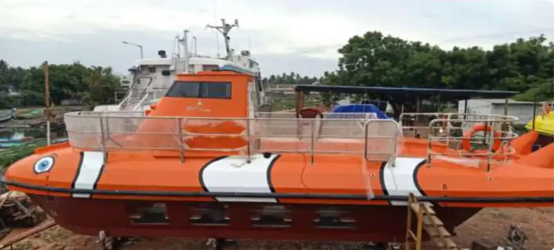 Sous-marin à vendre