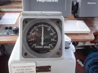 Navire d'arpentage à vendre