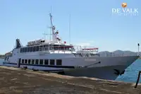 Navire de passagers à vendre