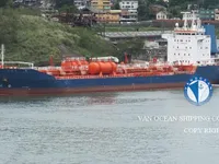 Pétrolier / chimiquier à vendre