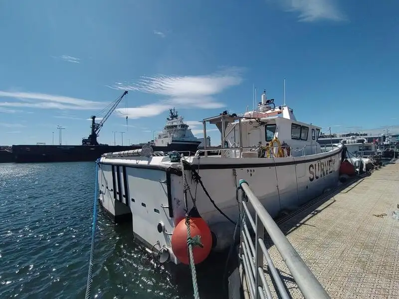 Bateau de transport d'équipage à vendre