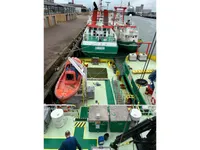 Navire d'approvisionnement à vendre