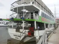 Navire-ferry à vendre