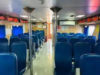 Bateau de transport d'équipage à vendre