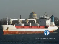 Navire frigorifique à vendre