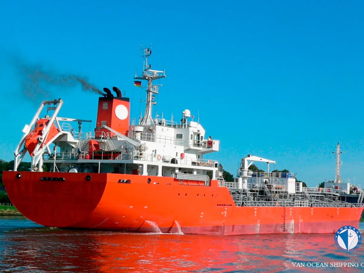 Pétrolier / chimiquier à vendre