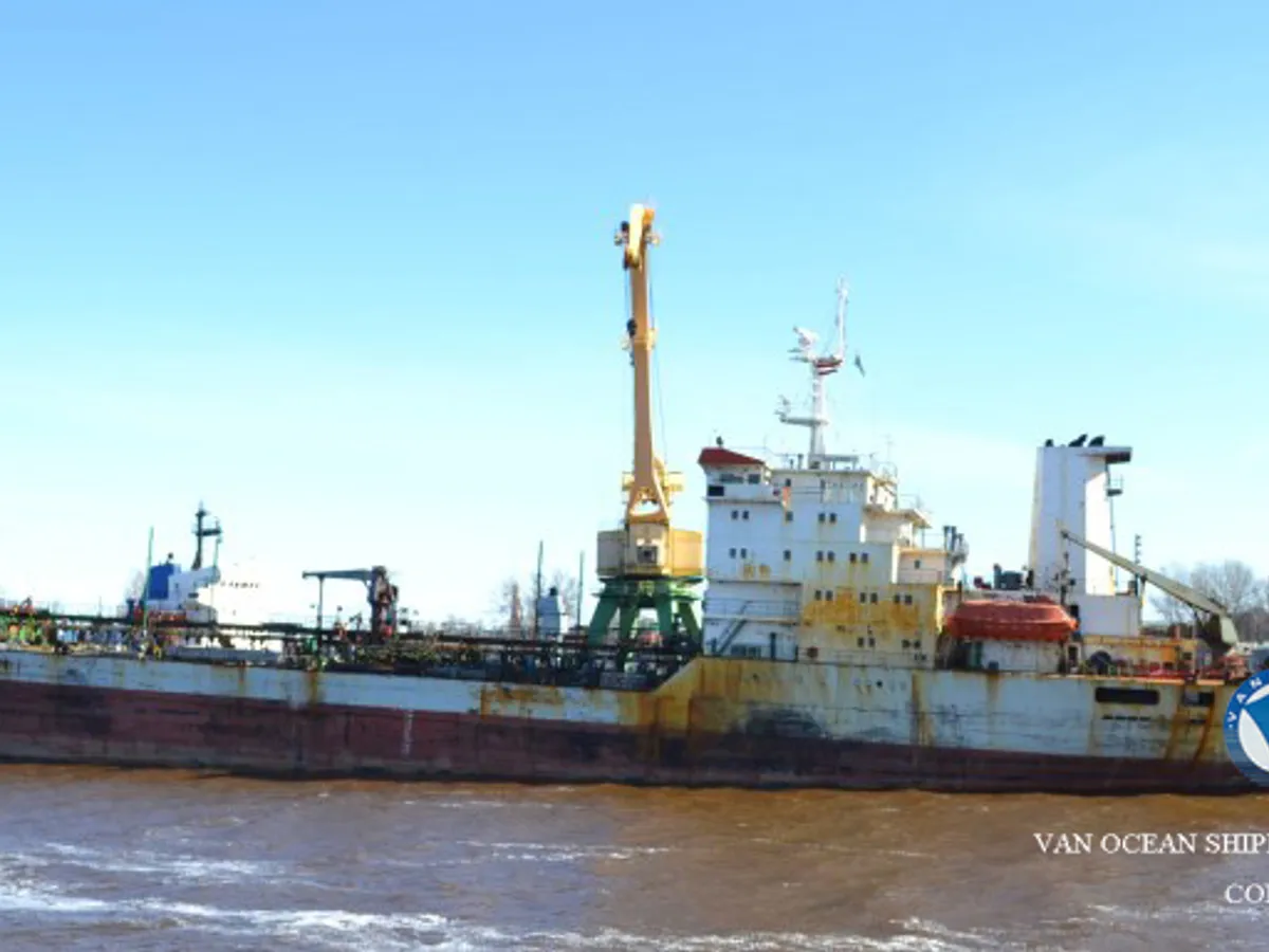 Pétrolier / chimiquier à vendre
