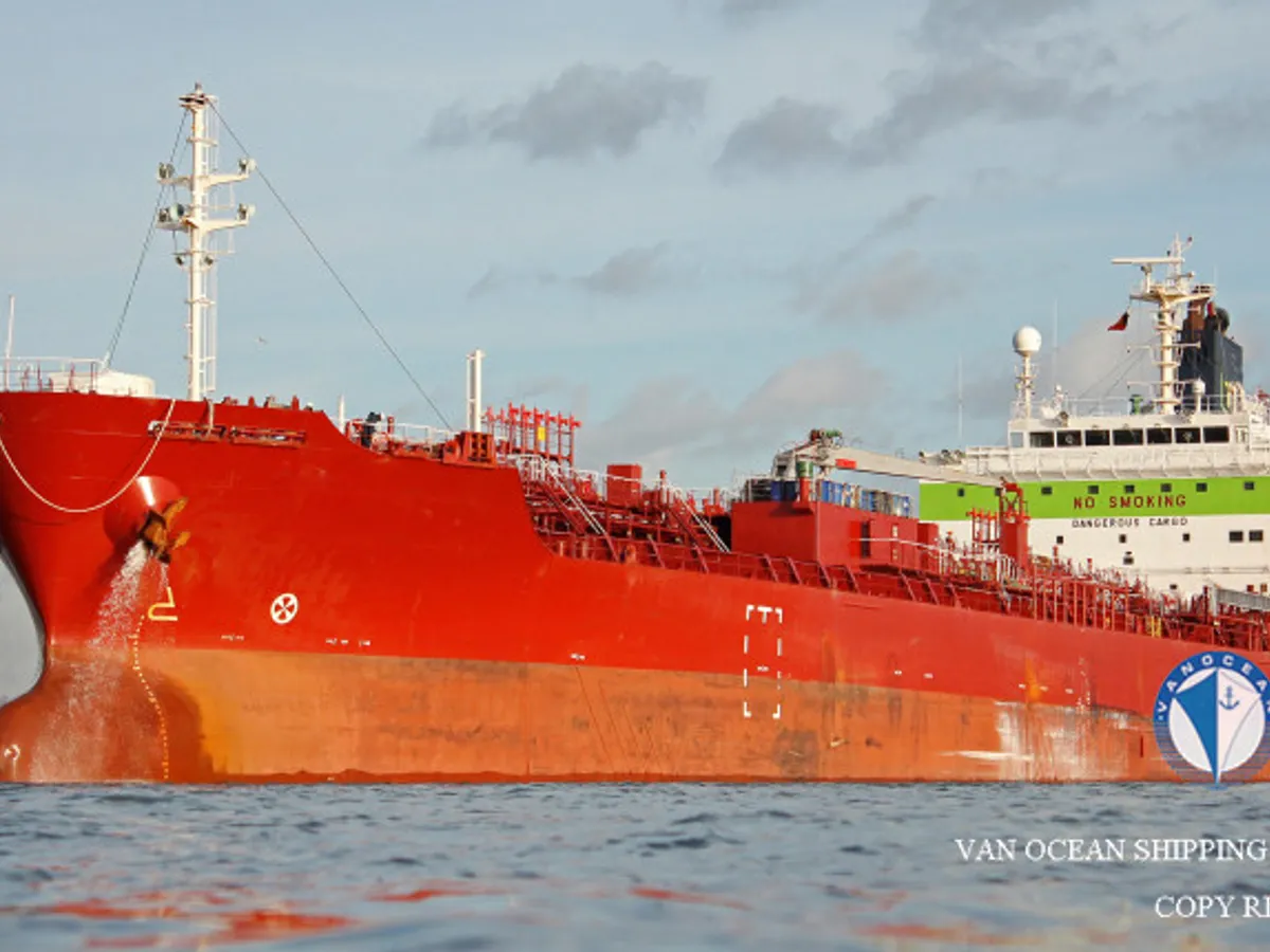 Pétrolier / chimiquier à vendre