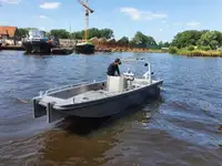 Bateaux de travail à vendre