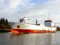 Navire frigorifique à vendre