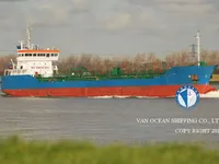 Pétrolier / chimiquier à vendre