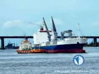 Navire frigorifique à vendre