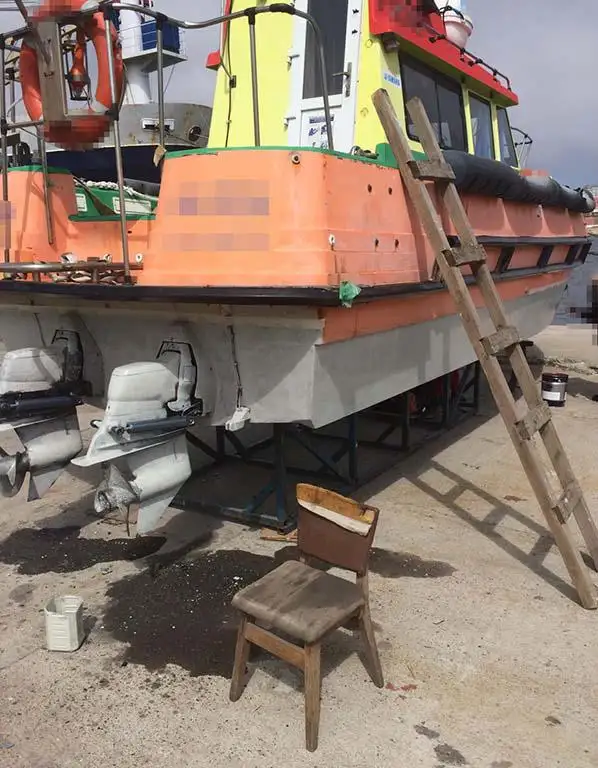Bateau pilote à vendre