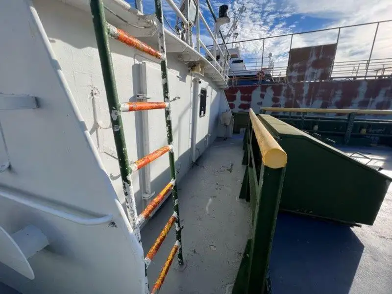 Bateau de transport d'équipage à vendre