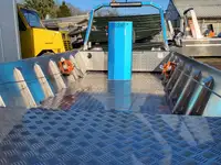 Bateaux de travail à vendre