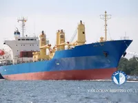 Navire frigorifique à vendre