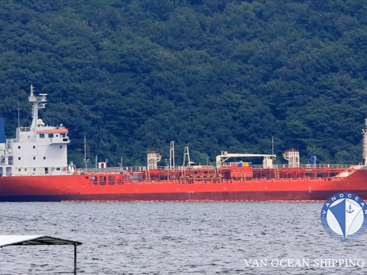 Pétrolier / chimiquier à vendre