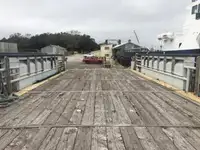 Bateau de transport d'équipage à vendre