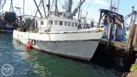 Chalutier à vendre
